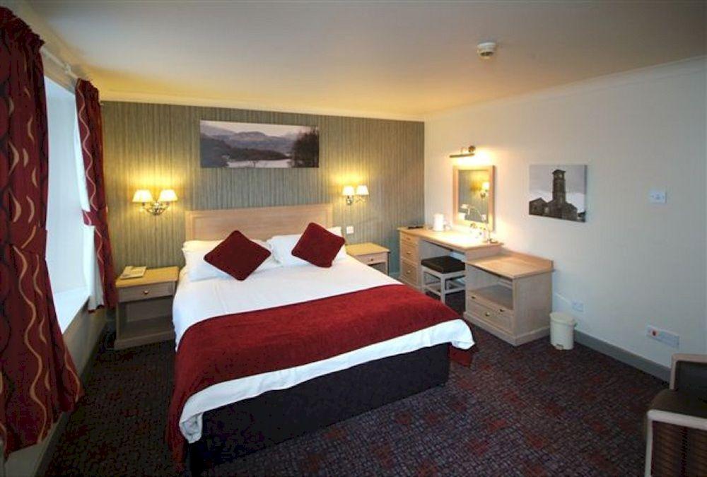 Ardencaple Hotel By Greene King Inns Helensburgh Exterior foto